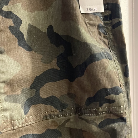 Gap camouflage size 2 girlfriend chink stretch mid rise nwt - Picture 4 of 5